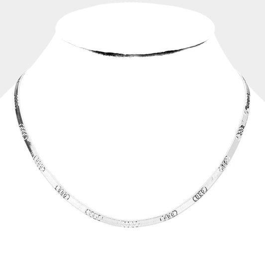 Metal Patterned Chain Necklace (Silver)
