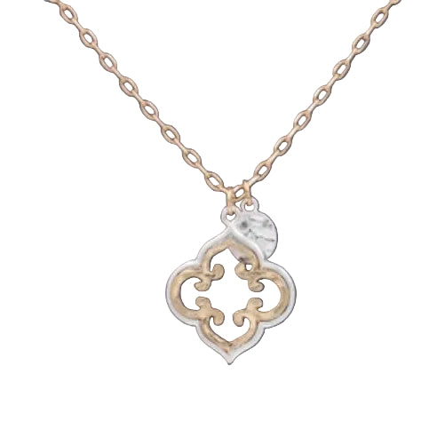 Hammered Metal Quatrefoil Cutout Charm Necklace (gold)
