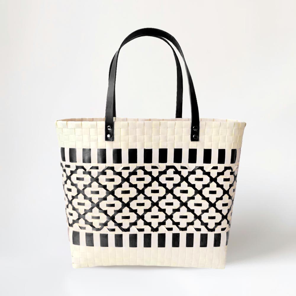 Quatrefoil Patterned Basket Weave Tote Bag/Shoulder Bag/Purse