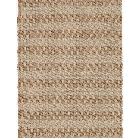 Liora Manne Mirage Tweed Natural rug with a textured beige and tan weave. A versatile indoor/outdoor rug for halls, kitchens and patios.