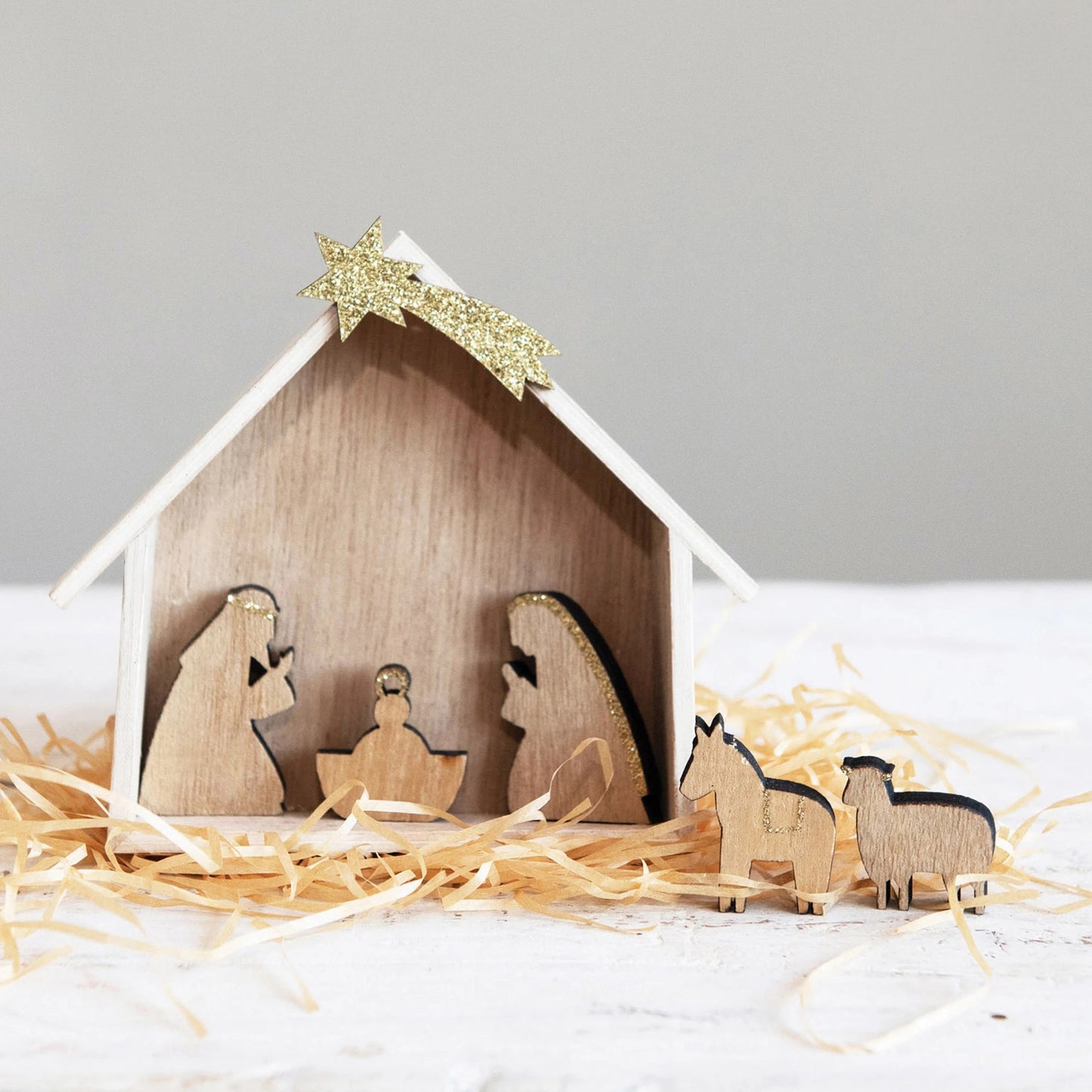 Wood Manger Nativity Scene with Crèche (Set of 6)