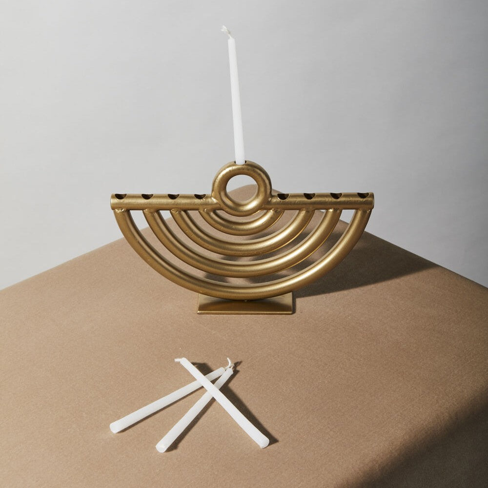 Golda Menorah